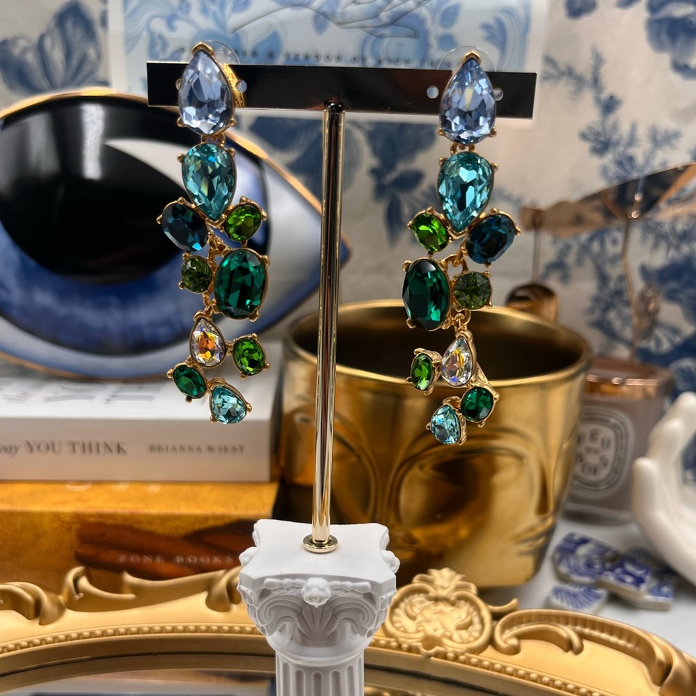 🆕 OSCAR DE LA RENTA 🧿 NWOT Scramble Crystal-Embellished Earrings - Blue Green - Picture 7 of 15